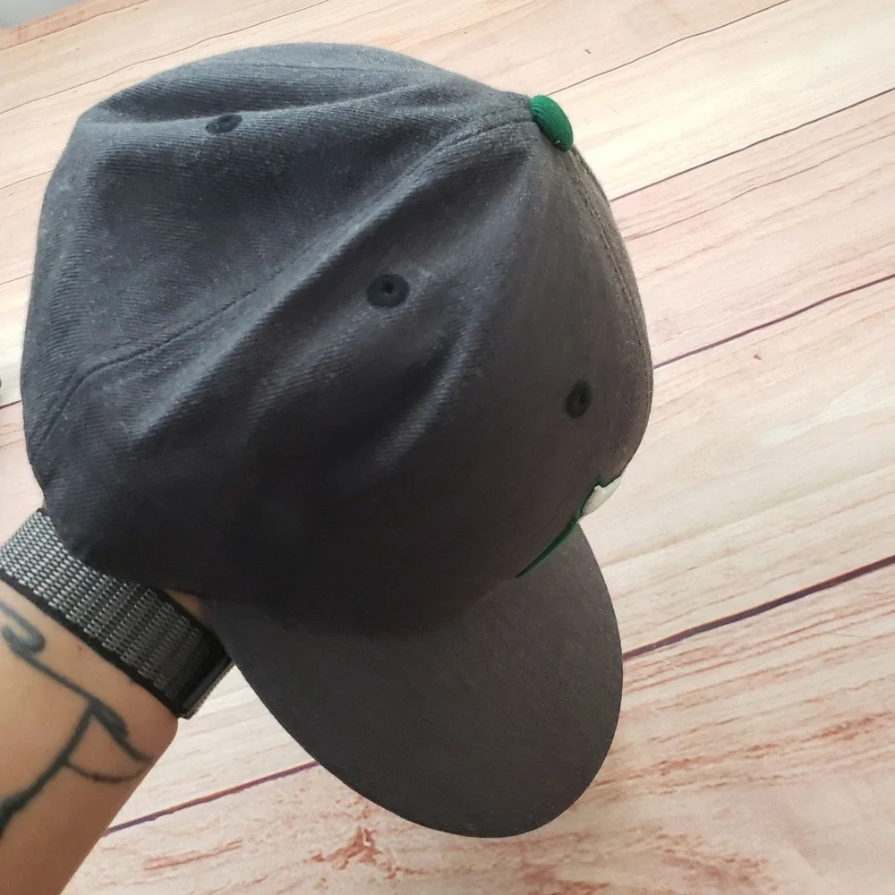Hartford Whalers Mens Hat Cap Fitted 7 1/2 Gray Green NHL‎ Hockey Mitchell Ness